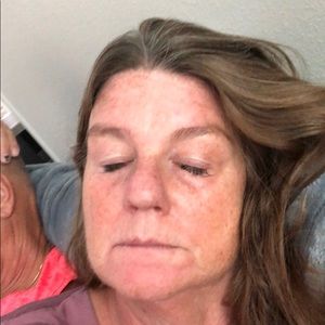 Meet your Posher, Deborah